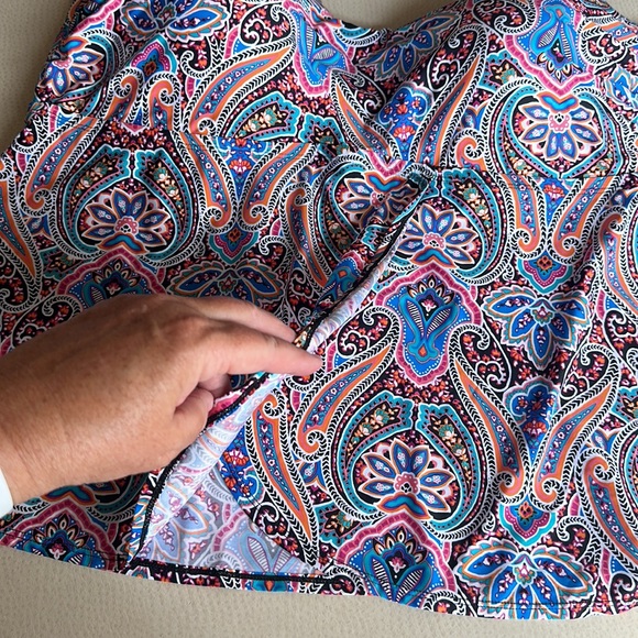 Jantzen Plus Size Vibrant Paisley Flutter Tankini Top Size 22W - Picture 4 of 8